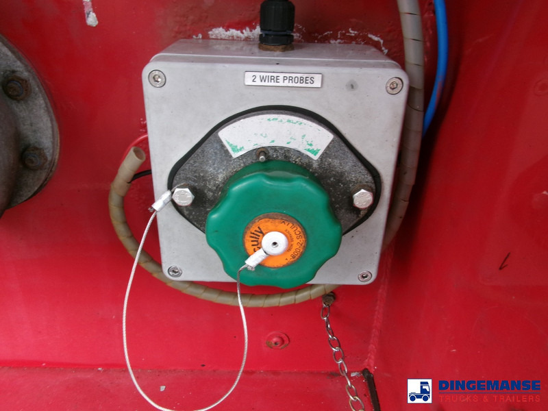 Semi-reboque cisterna Lakeland Fuel tank alu 42.8 m3 / 6 comp + pump: foto 13
