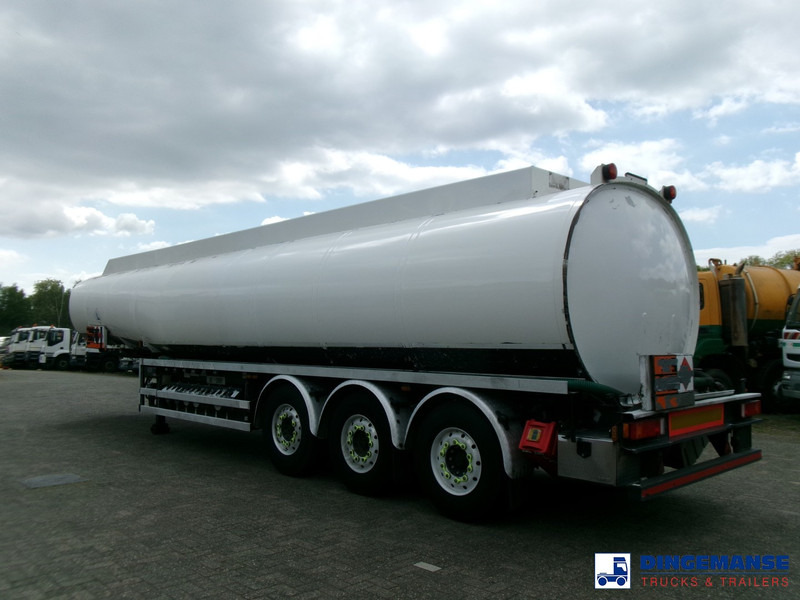 Lakeland Fuel tank alu 42.8 m3 / 6 comp + pump - Semi-reboque cisterna: foto 3 Lakeland Fuel tank alu 42.8 m3 / 6 comp + pump - Semi-reboque cisterna: foto 3