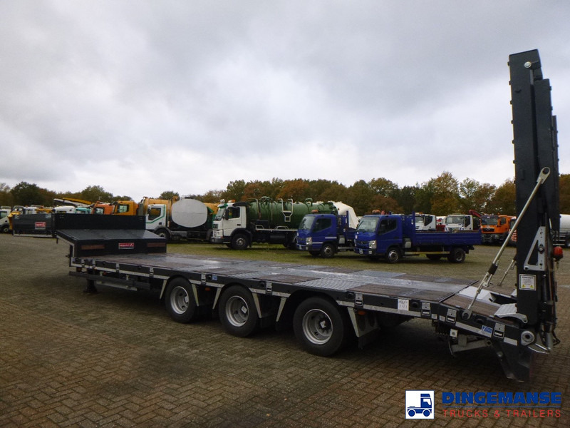 Langendorf 3-axle semi-lowbed trailer 48T ext. 13.5 m + ramps - Semi-reboque baixa: foto 3 Langendorf 3-axle semi-lowbed trailer 48T ext. 13.5 m + ramps - Semi-reboque baixa: foto 3