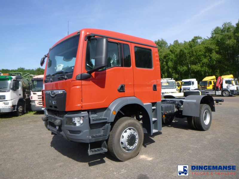 MAN TGM 18.320 4x4 BB chassis / new/unused - Camião chassi: foto 1 MAN TGM 18.320 4x4 BB chassis / new/unused - Camião chassi: foto 1