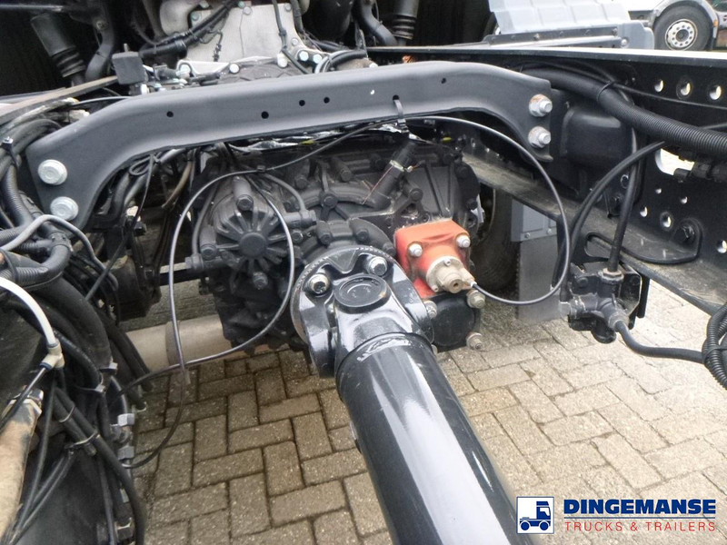 MAN TGS 19.360 4X2 BBS manual Euro 2 chassis + PTO - Camião chassi: foto 5 MAN TGS 19.360 4X2 BBS manual Euro 2 chassis + PTO - Camião chassi: foto 5