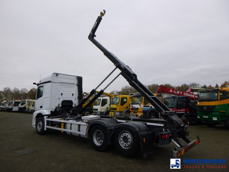 Mercedes-Benz Actros 2843 6x2 Hyva container hook 20t - Camião polibenne: foto 3 Mercedes-Benz Actros 2843 6x2 Hyva container hook 20t - Camião polibenne: foto 3