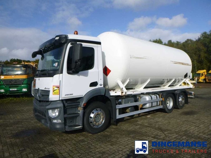 Mercedes-Benz Antos 2635 6x2 gas tank 28 m3 - Camião cisterna: foto 1 Mercedes-Benz Antos 2635 6x2 gas tank 28 m3 - Camião cisterna: foto 1