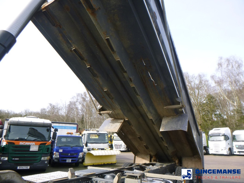 Camião basculante Mercedes-Benz Arocs 3246 8x4 RHD tipper: foto 10
