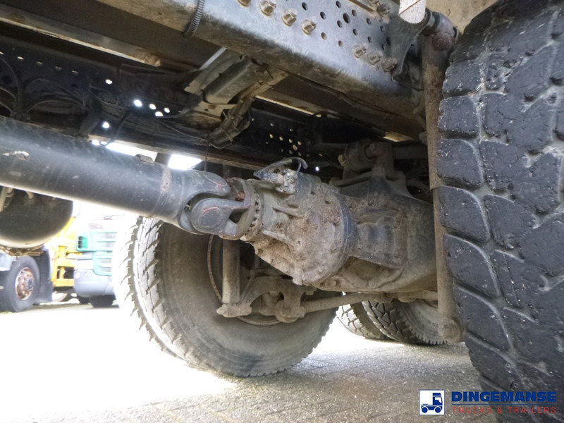Camião basculante Mercedes-Benz Arocs 3246 8x4 RHD tipper: foto 19