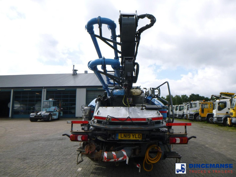 Mercedes-Benz Arocs 8x4 Liebherr 35 XXT concrete pump 35 m - Autobomba de betão: foto 5 Mercedes-Benz Arocs 8x4 Liebherr 35 XXT concrete pump 35 m - Autobomba de betão: foto 5