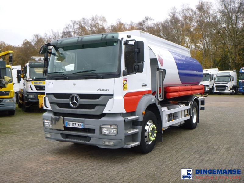 Mercedes-Benz Axor 1824 4x2 fuel tank 14.2 m3 / 4 comp - Camião cisterna: foto 1 Mercedes-Benz Axor 1824 4x2 fuel tank 14.2 m3 / 4 comp - Camião cisterna: foto 1