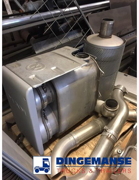 MAN TGS 41.420 Euro 6 exhaust sets / NEW/UNUSED - Peça de reposição: foto 2 MAN TGS 41.420 Euro 6 exhaust sets / NEW/UNUSED - Peça de reposição: foto 2