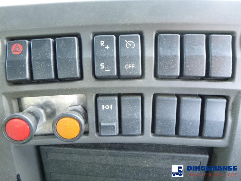 Caminhão limpa fossa Renault Midlum 180.14 dxi 4x2 RHD Euro 5 vacuum tank 6.1 m3: foto 20 Caminhão limpa fossa Renault Midlum 180.14 dxi 4x2 RHD Euro 5 vacuum tank 6.1 m3: foto 20