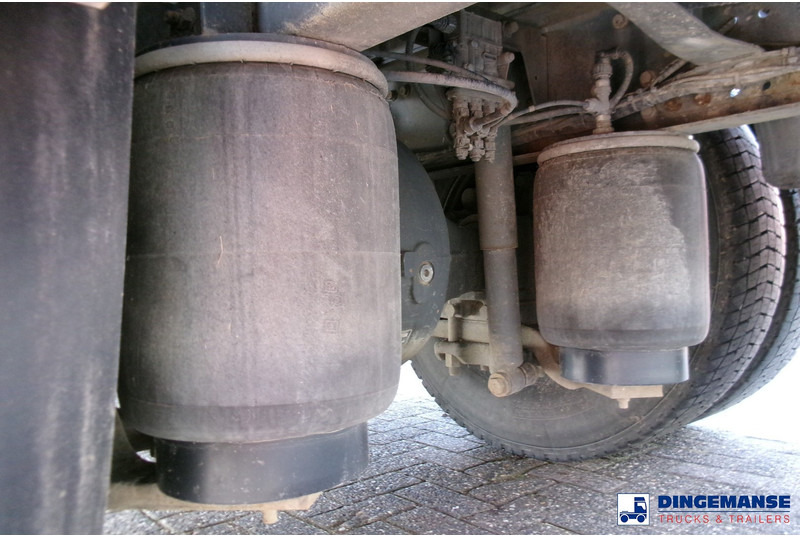 Renault Premium 300 4x2 fuel tank 14.2 m3 / 4 comp - Camião cisterna: foto 5 Renault Premium 300 4x2 fuel tank 14.2 m3 / 4 comp - Camião cisterna: foto 5