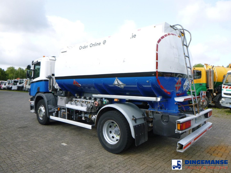 Scania P 230 DB 4x2 RHD fuel tank 12.4 m3 / 4 comp - Camião cisterna: foto 3 Scania P 230 DB 4x2 RHD fuel tank 12.4 m3 / 4 comp - Camião cisterna: foto 3
