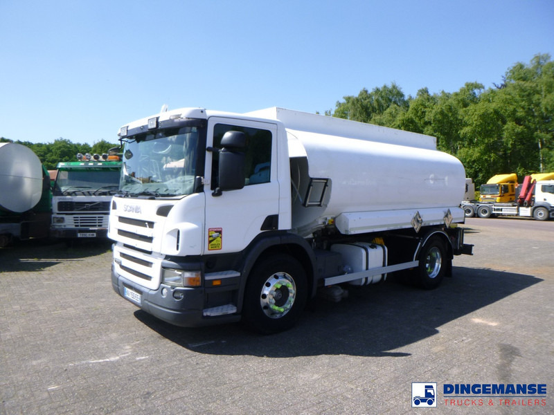 Scania P 270 DB 4x2 fuel tank 14 m3 / 3 comp - Camião cisterna: foto 1 Scania P 270 DB 4x2 fuel tank 14 m3 / 3 comp - Camião cisterna: foto 1