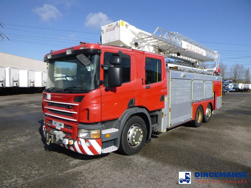 Scania P310 6x2 RHD fire truck + pump, ladder & manlift - Carro de bombeiro: foto 1 Scania P310 6x2 RHD fire truck + pump, ladder & manlift - Carro de bombeiro: foto 1