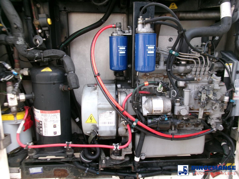 Semi-reboque frigorífico Schmitz Cargobull Frigo trailer + Carrier Vector 1550: foto 6 Semi-reboque frigorífico Schmitz Cargobull Frigo trailer + Carrier Vector 1550: foto 6