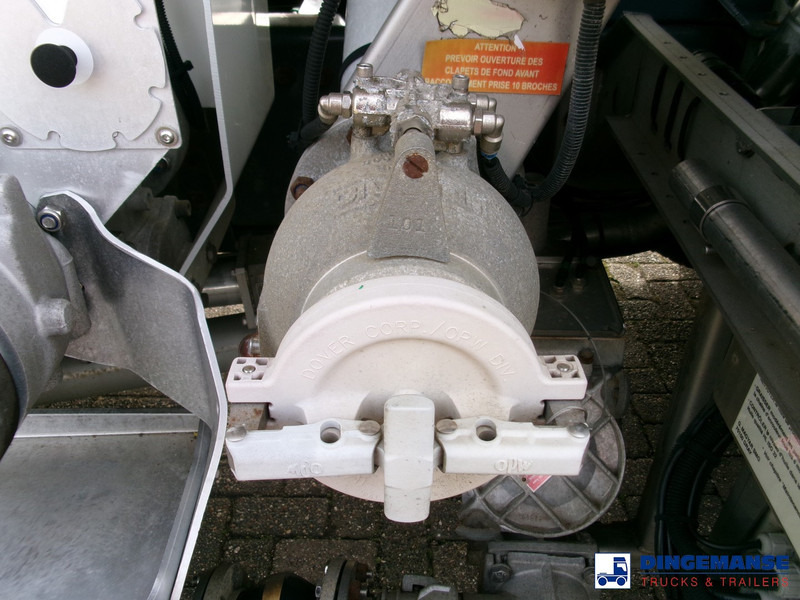 Camião cisterna Volvo FE 280 4X2 fuel tank 13.6 m3 / 4 comp / ADR 07/07/24: foto 11