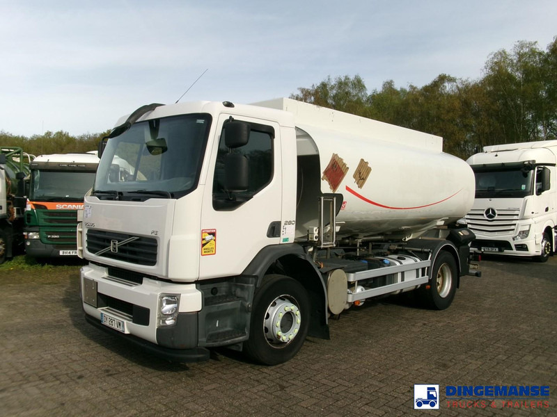 Volvo FE 280 4X2 fuel tank 13.6 m3 / 4 comp / ADR 07/07/24 - Camião cisterna: foto 1 Volvo FE 280 4X2 fuel tank 13.6 m3 / 4 comp / ADR 07/07/24 - Camião cisterna: foto 1