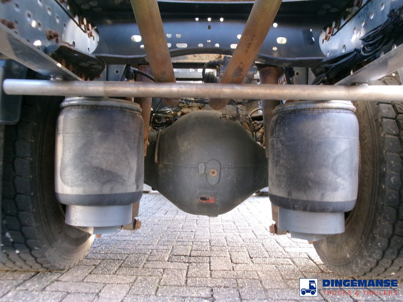 Volvo FE 280 4x2 fuel tank 13.3 m3 / 4 comp - Camião cisterna: foto 5 Volvo FE 280 4x2 fuel tank 13.3 m3 / 4 comp - Camião cisterna: foto 5