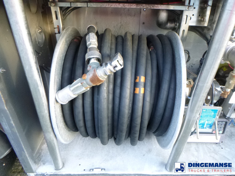 Camião cisterna Volvo FL 260 4x2 gas tank 13.9 m3: foto 13