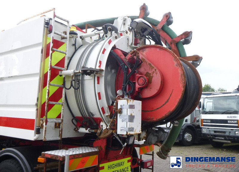 Volvo FM 9 6X4 RHD Eurovac 1200 vacuum tank (tipping) - Caminhão limpa fossa: foto 5 Volvo FM 9 6X4 RHD Eurovac 1200 vacuum tank (tipping) - Caminhão limpa fossa: foto 5