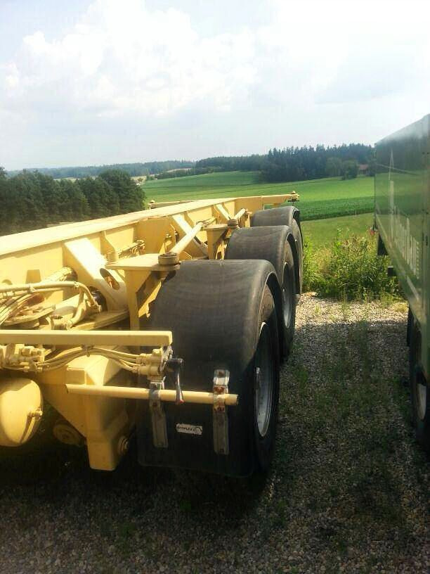 Goldhofer 3-Achs SPZ-DL3-38/80 Spezial 20,5meter + 3xLenk - Semi-reboque transportador de contêineres/ Caixa móvel: foto 4 Goldhofer 3-Achs SPZ-DL3-38/80 Spezial 20,5meter + 3xLenk - Semi-reboque transportador de contêineres/ Caixa móvel: foto 4