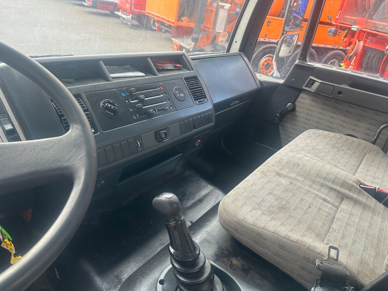 Locação financeira de  MAN 8.163 Pritsche MAN 8.163 Pritsche: foto 9