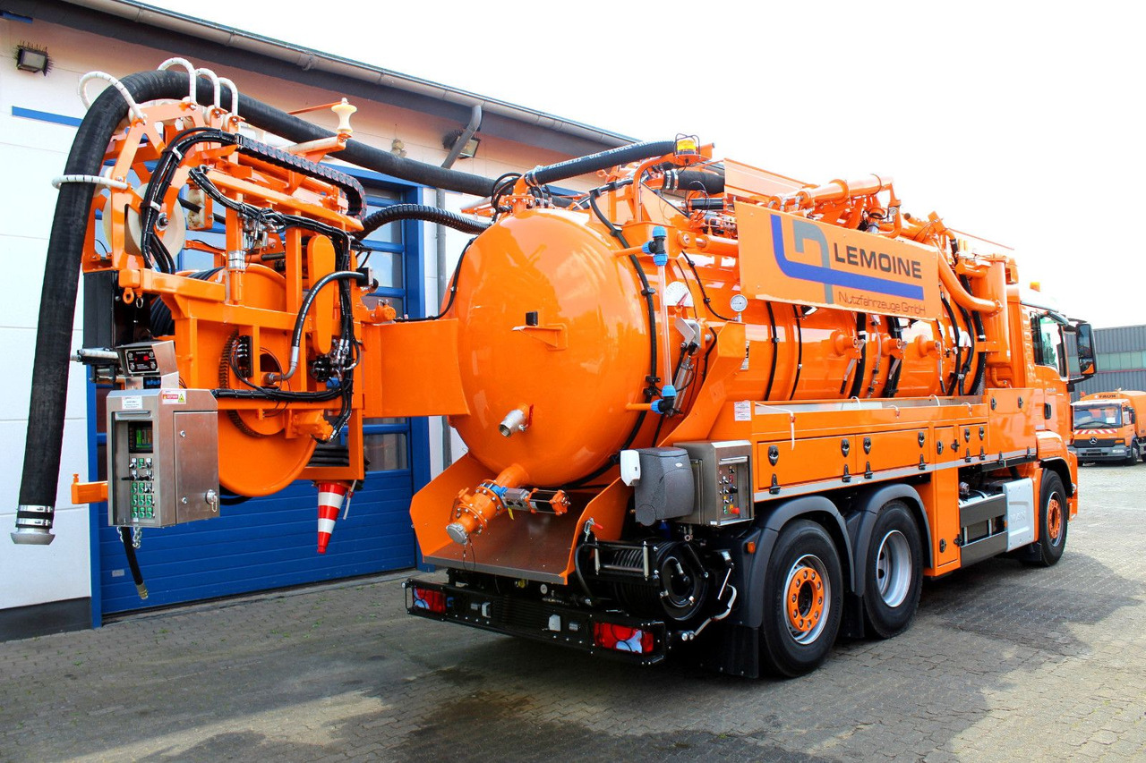 MAN TGS 26.480 6x2 Kroll 14m³ WRG Wasserrückgewinner - Caminhão limpa fossa: foto 4 MAN TGS 26.480 6x2 Kroll 14m³ WRG Wasserrückgewinner - Caminhão limpa fossa: foto 4