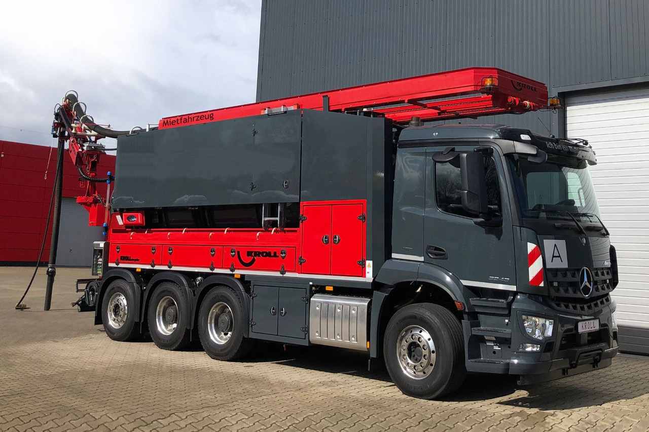 Mercedes-Benz AROCS 3246 8x4 Kroll 16m³ WRG Winterheizung -15C - Caminhão limpa fossa: foto 1 Mercedes-Benz AROCS 3246 8x4 Kroll 16m³ WRG Winterheizung -15C - Caminhão limpa fossa: foto 1