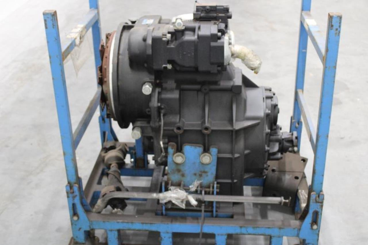 Dana TE10 - Transmissão para Equipamento de movimentação: foto 3 Dana TE10 - Transmissão para Equipamento de movimentação: foto 3