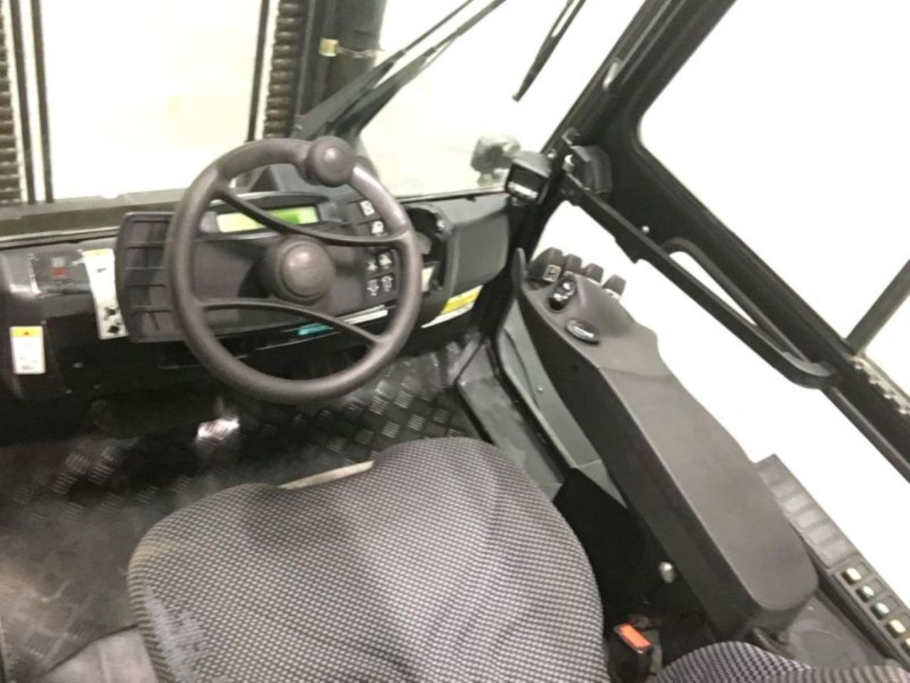 Hyster H8.0FT-6 - Manipulador de contentor: foto 3 Hyster H8.0FT-6 - Manipulador de contentor: foto 3