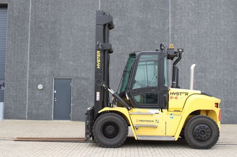 Hyster H9.00XM-6 - Empilhador a diesel: foto 1 Hyster H9.00XM-6 - Empilhador a diesel: foto 1