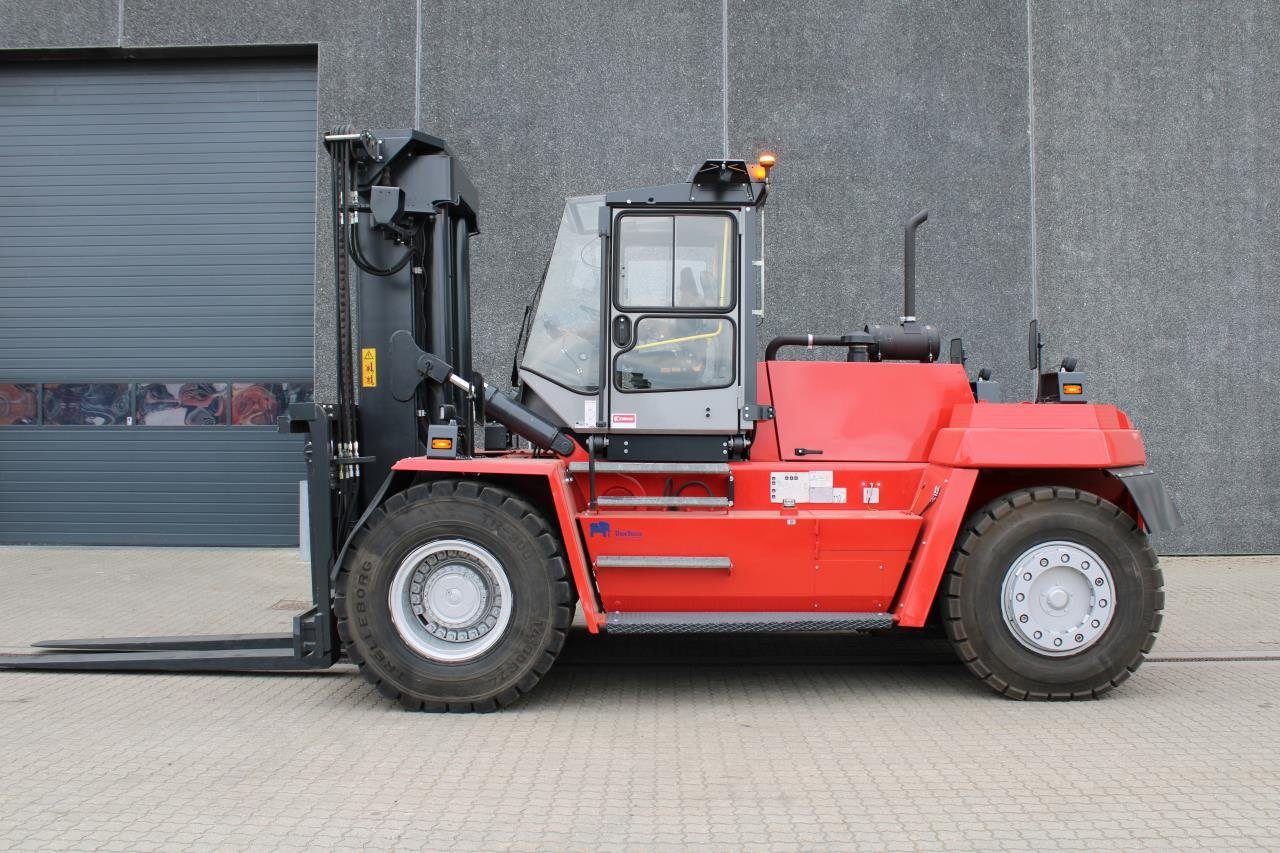 Kalmar DCD200-12LB - Empilhador a diesel: foto 1 Kalmar DCD200-12LB - Empilhador a diesel: foto 1