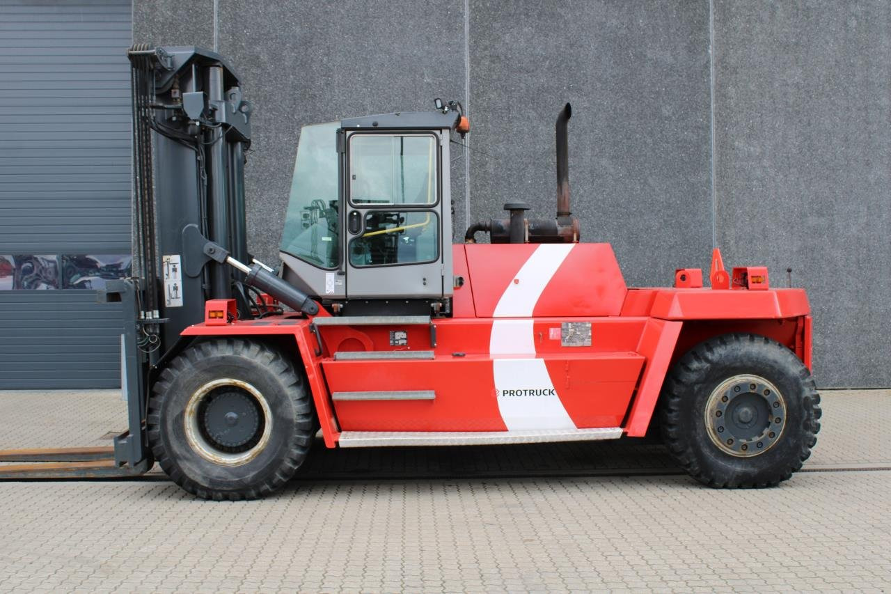 Kalmar DCD220-12LB - Empilhador a diesel: foto 1 Kalmar DCD220-12LB - Empilhador a diesel: foto 1