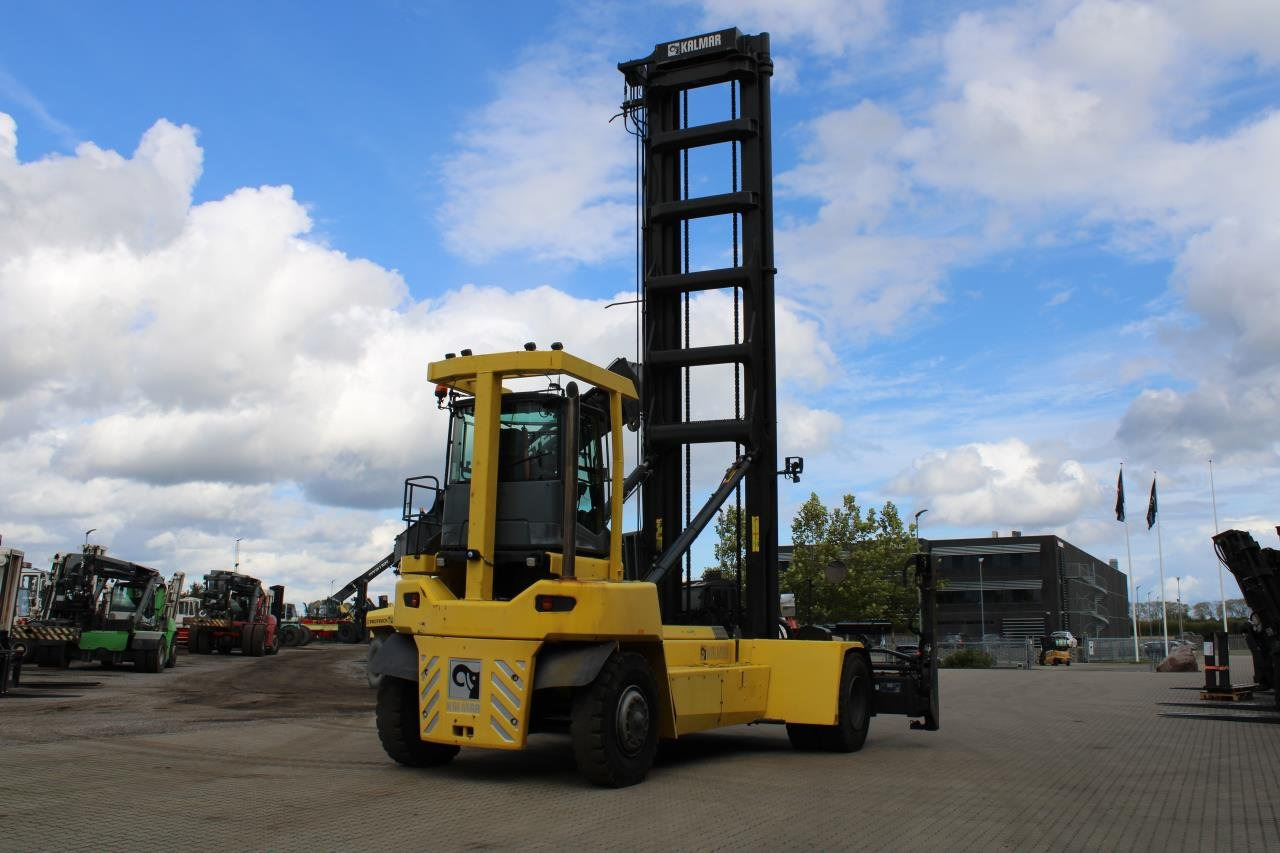 Kalmar DCG90-45ES7 - Manipulador de contentor: foto 3 Kalmar DCG90-45ES7 - Manipulador de contentor: foto 3