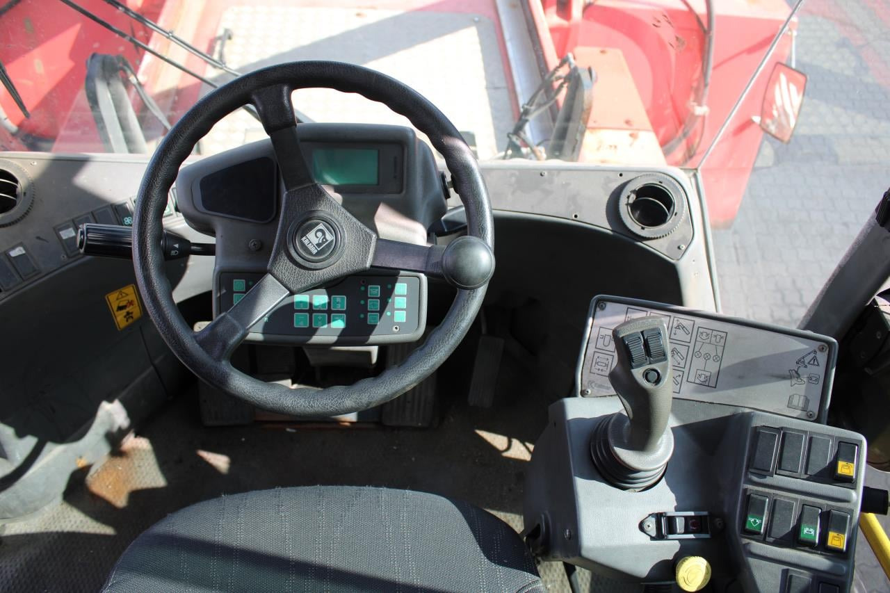 Kalmar DRF100-54S6 - Reachstacker porta contentores: foto 4 Kalmar DRF100-54S6 - Reachstacker porta contentores: foto 4