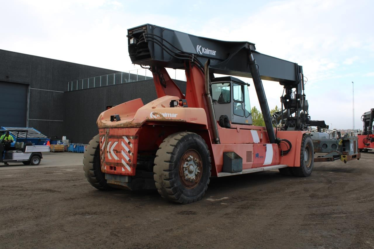 Kalmar DRF450-75S6XS - Reachstacker porta contentores: foto 3 Kalmar DRF450-75S6XS - Reachstacker porta contentores: foto 3
