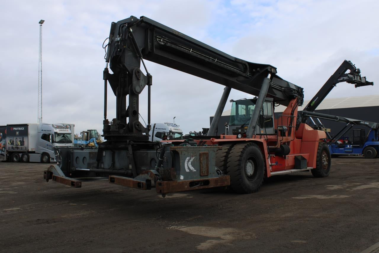 Kalmar DRF450-75S6XS - Reachstacker porta contentores: foto 2 Kalmar DRF450-75S6XS - Reachstacker porta contentores: foto 2