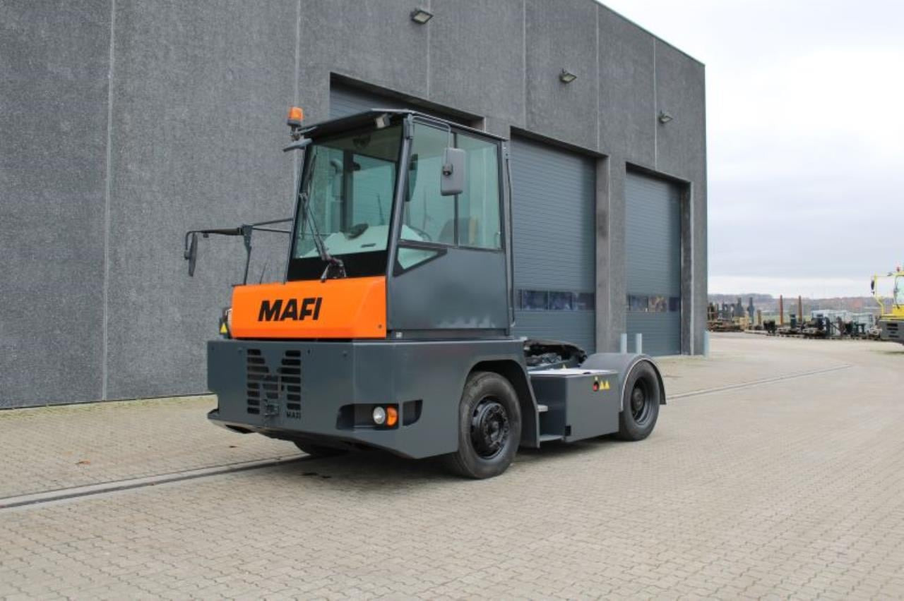 Mafi MT25 - Tractor de terminal: foto 2 Mafi MT25 - Tractor de terminal: foto 2