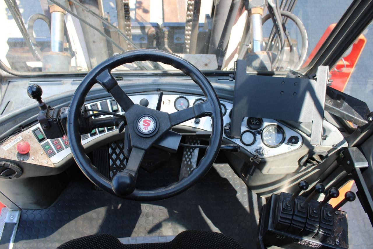 SveTruck 13660-32 - Empilhador a diesel: foto 4 SveTruck 13660-32 - Empilhador a diesel: foto 4