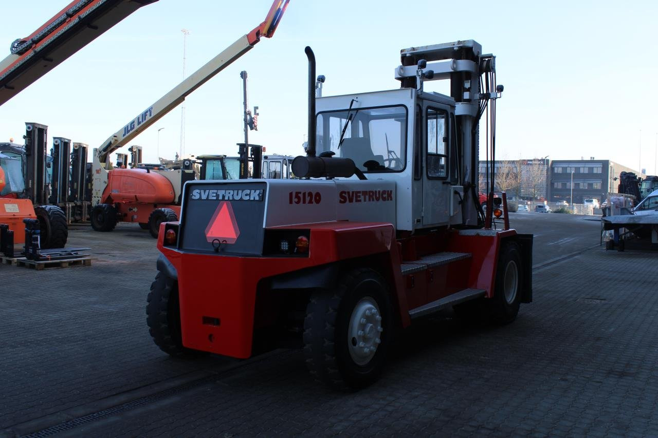 SveTruck 15120-35 - Empilhador a diesel: foto 3 SveTruck 15120-35 - Empilhador a diesel: foto 3