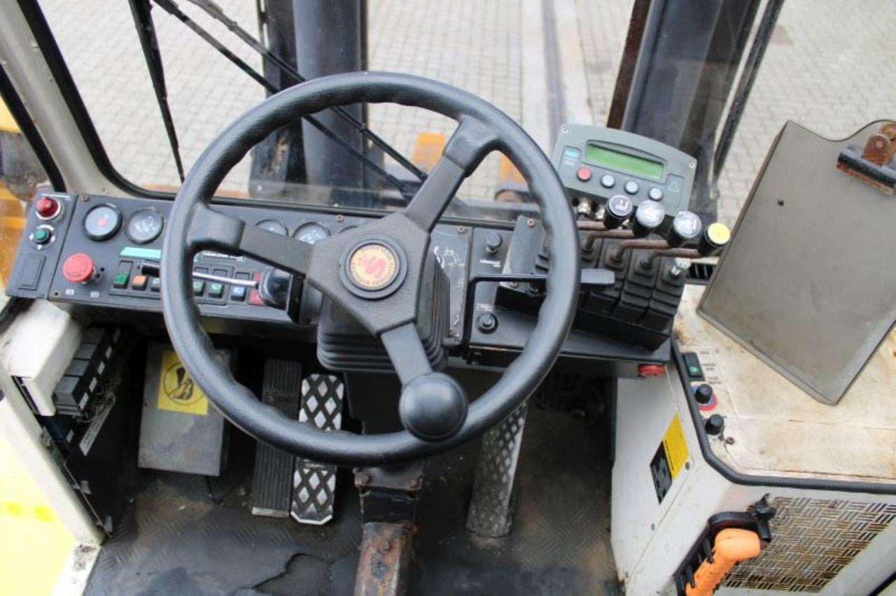 SveTruck 15120-35 - Empilhador a diesel: foto 4 SveTruck 15120-35 - Empilhador a diesel: foto 4