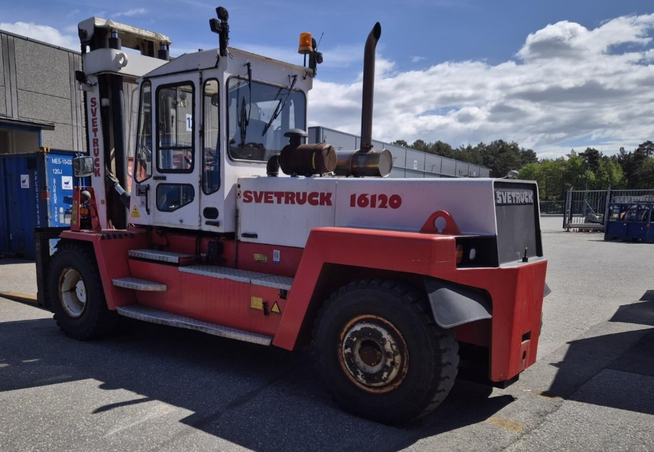 SveTruck 16120 - Empilhador a diesel: foto 2 SveTruck 16120 - Empilhador a diesel: foto 2