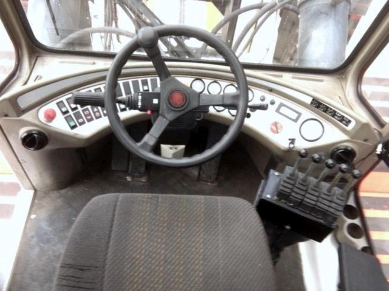 SveTruck 45120-57 - Empilhador a diesel: foto 4 SveTruck 45120-57 - Empilhador a diesel: foto 4