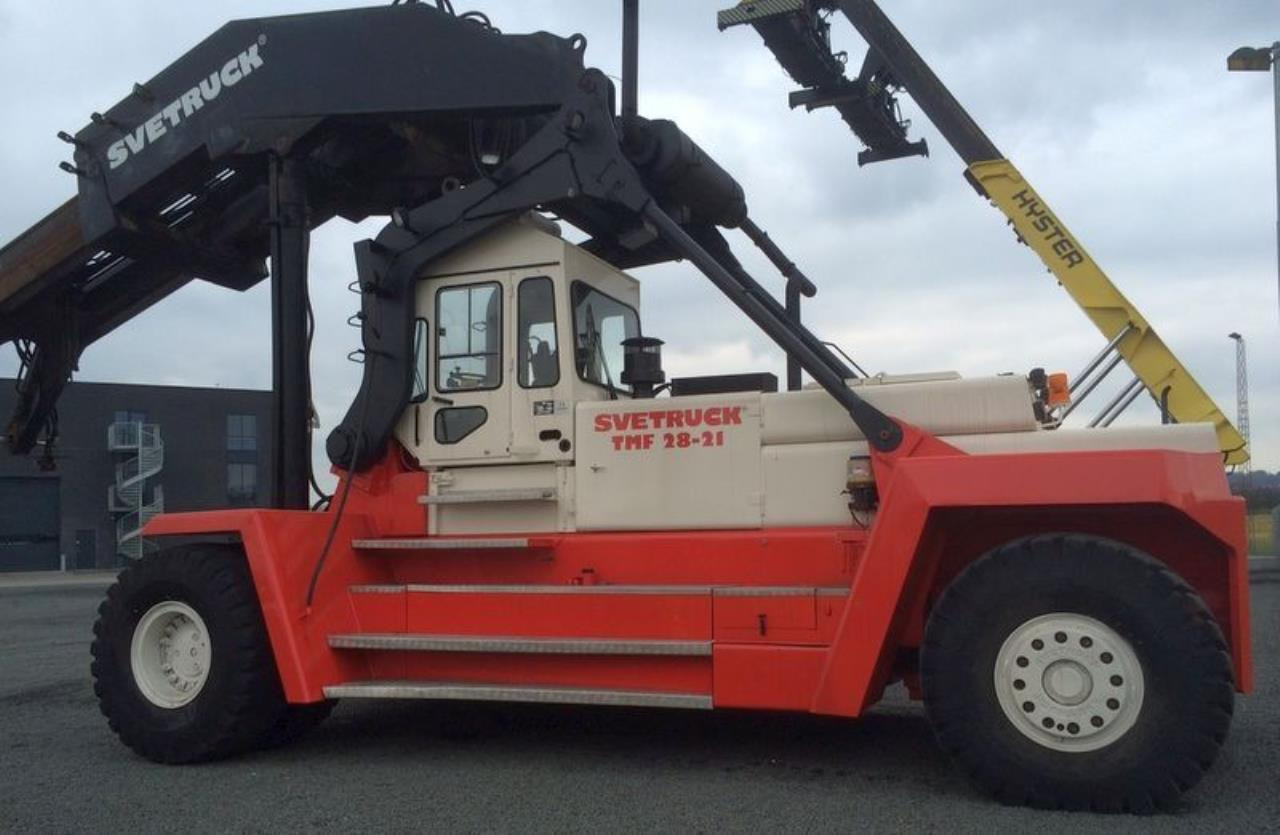 SveTruck TMF 28-21 - Empilhador a diesel: foto 1 SveTruck TMF 28-21 - Empilhador a diesel: foto 1