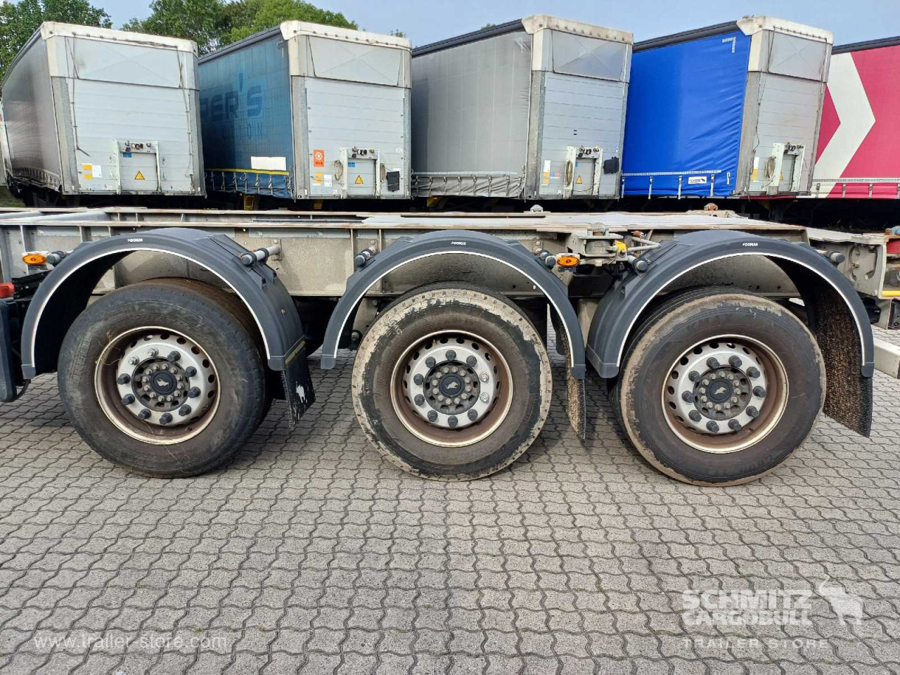 SCHMITZ Auflieger Containerfahrgestell Standard - Semi-reboque transportador de contêineres/ Caixa móvel: foto 4 SCHMITZ Auflieger Containerfahrgestell Standard - Semi-reboque transportador de contêineres/ Caixa móvel: foto 4
