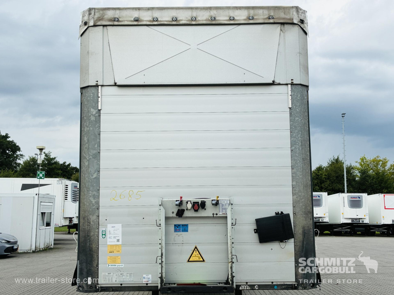 SCHMITZ Auflieger Curtainsider Mega - Semi-reboque de lona: foto 5 SCHMITZ Auflieger Curtainsider Mega - Semi-reboque de lona: foto 5