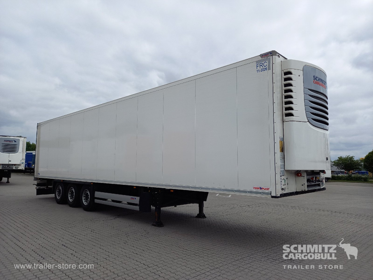 SCHMITZ Auflieger Tiefkühler Standard - Semi-reboque isotérmico: foto 1 SCHMITZ Auflieger Tiefkühler Standard - Semi-reboque isotérmico: foto 1