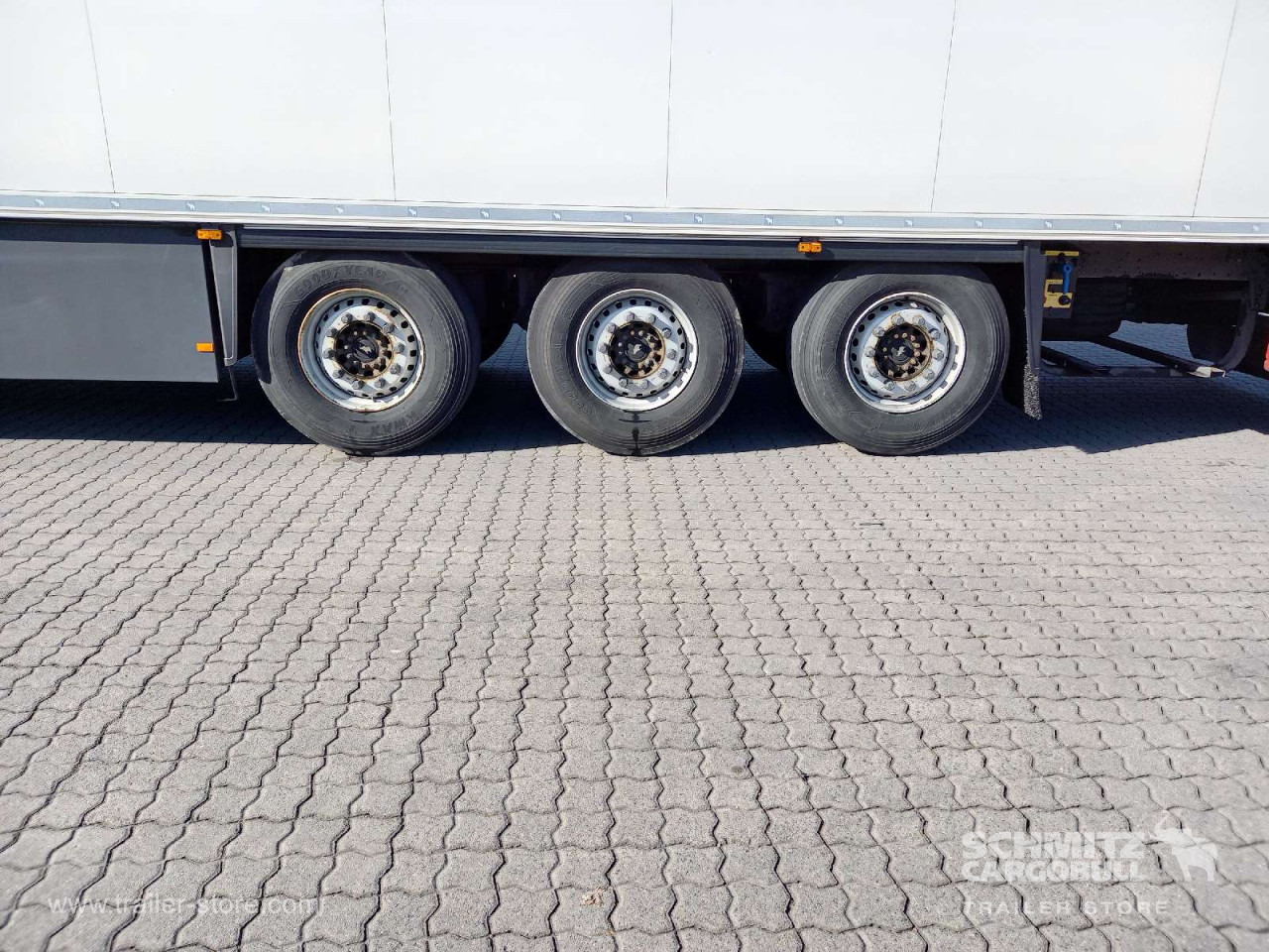 SCHMITZ Auflieger Tiefkühler Standard Double deck - Semi-reboque isotérmico: foto 5 SCHMITZ Auflieger Tiefkühler Standard Double deck - Semi-reboque isotérmico: foto 5