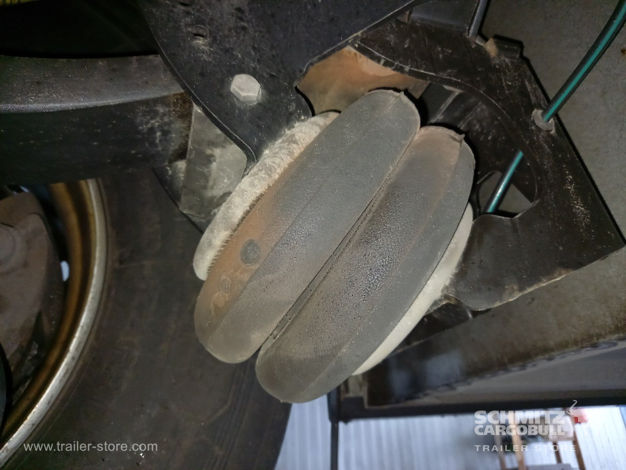 SCHMITZ Auflieger Tiefkühler Standard Double deck - Semi-reboque isotérmico: foto 3 SCHMITZ Auflieger Tiefkühler Standard Double deck - Semi-reboque isotérmico: foto 3