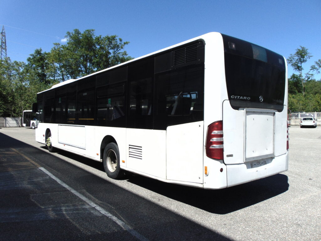 N.1 MERCEDES BENZ CITARO O530 LF – Anno 2009 - Ônibus urbano: foto 5 N.1 MERCEDES BENZ CITARO O530 LF – Anno 2009 - Ônibus urbano: foto 5