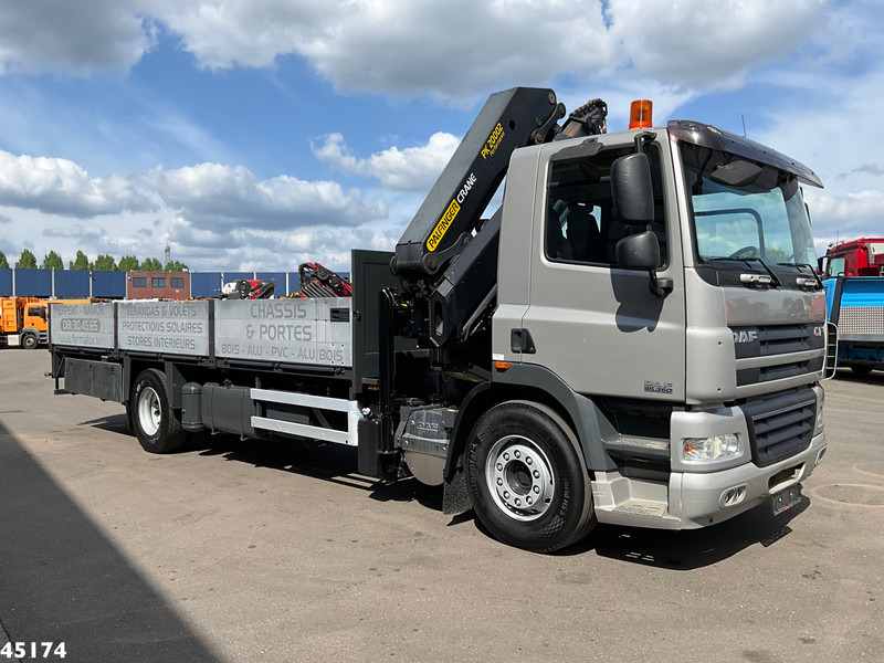 DAF FA 85 CF 360 Palfinger 20 Tonmeter laadkraan - Camião grua: foto 5 DAF FA 85 CF 360 Palfinger 20 Tonmeter laadkraan - Camião grua: foto 5